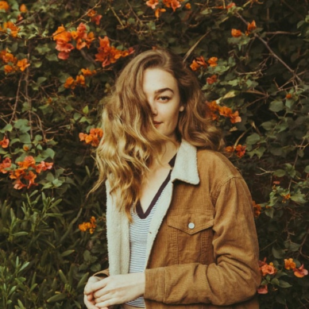 Brandy Melville Elisha Jacket Sherpa / Fur